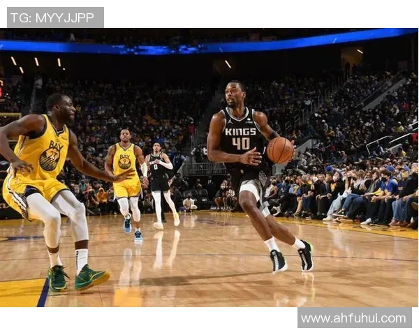 武汉篮球队包夹战术解析与实战应用探讨