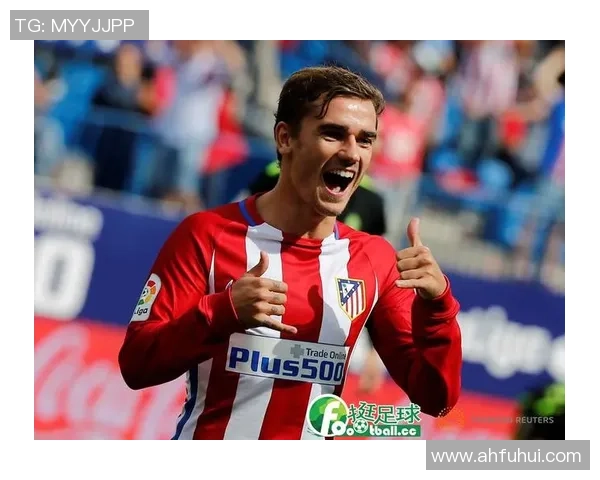 足球明星与女友甜蜜瞬间揭秘他们的爱情故事与生活点滴