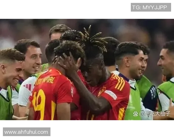 香港足球明星的辉煌历程与影响力探讨