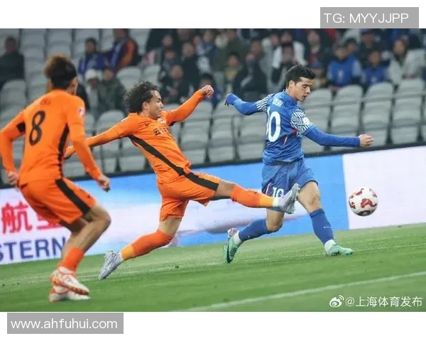 足球专题：聚焦上海足球队的技术